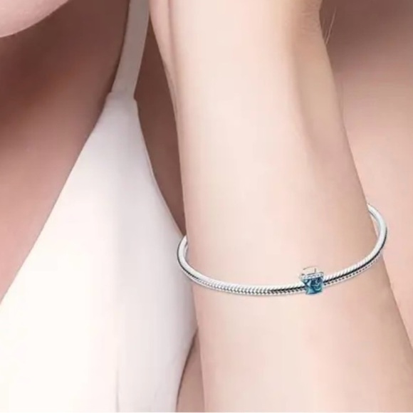 925 Sterling Silver Disney Inspired Haunted Mansion Charm/Pendant - NWT - Picture 2 of 5